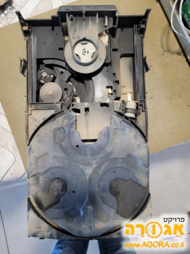 מגש דיסקים של מערכת akai ל3 דיסקים - תקי
