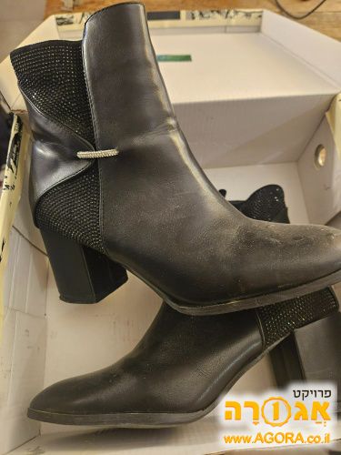מגפי נשים