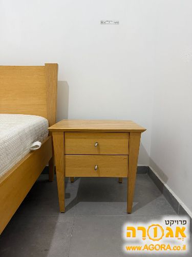 מיטה זוגית + 2שידות