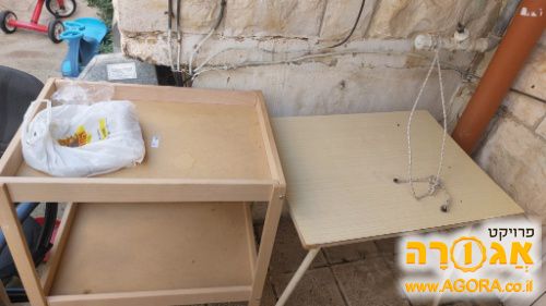 שולחן + שידת החתלה