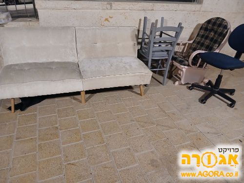 ספה כיסאות ונדנדה