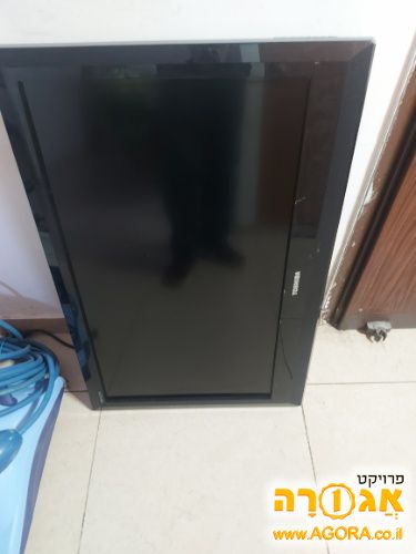 טלויזיה LCD 32