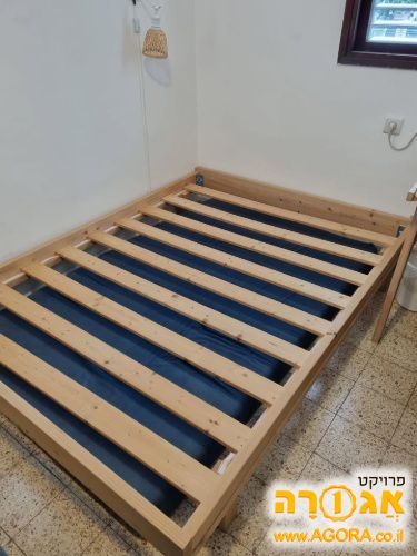 בסיס מיטה מעץ