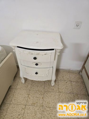 בסיס מיטה, מזרן ושידות