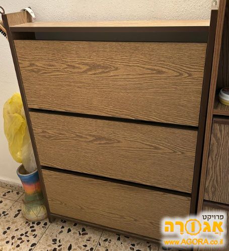 ארונית נעליים