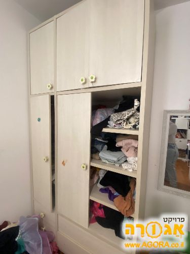 ארון 3 דלתות של עצמלה