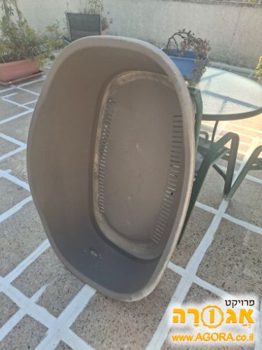 מיטה לכלב גדול