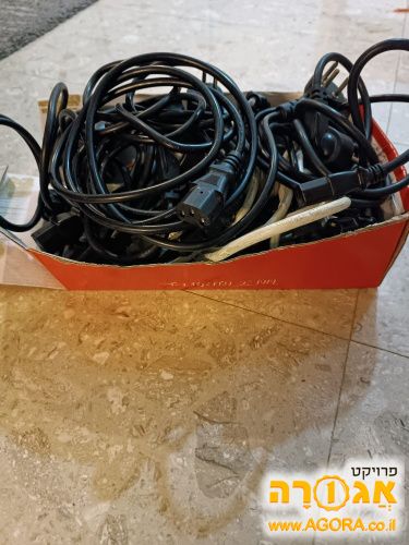 כבלי כח (כבל קומקום)