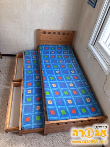 מיטת נוער נפתחת