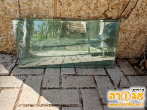 מדפים זכוכית