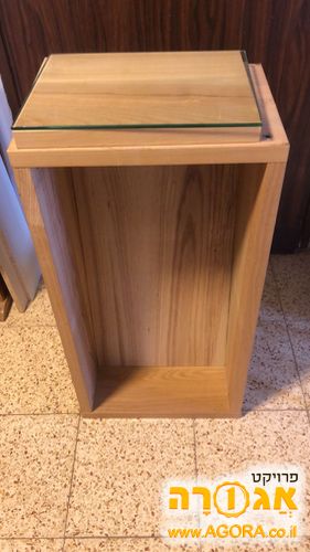 ארונית איקאה מעץ