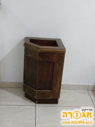 עדנית פינתית לסלון מעץ מלא