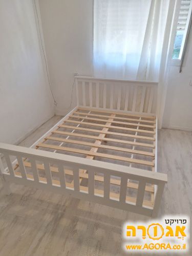מיטה זוגית