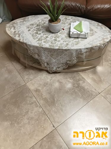 שולחן סלון
