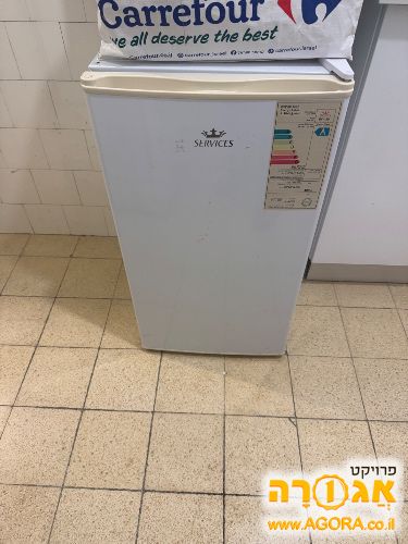 מקרר קטן