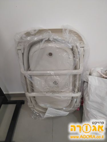 אמבטיית תינוק