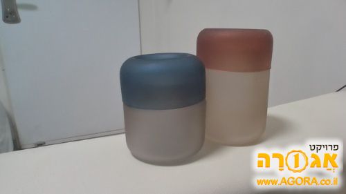 זוג כלי איחסון יפים