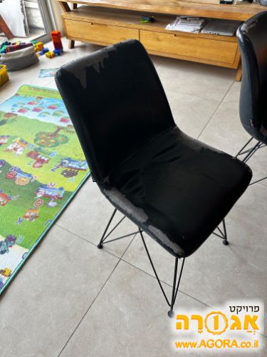 כיסאות פינת אוכל