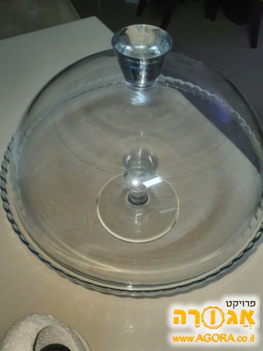 פמוטים ומעמד לעוגה