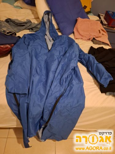 מעיל רוח וגשם דק בצבע כחול