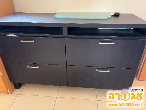 שידת מגירות