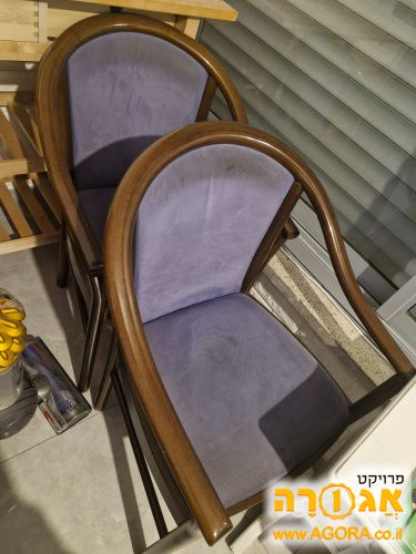 כסאות
