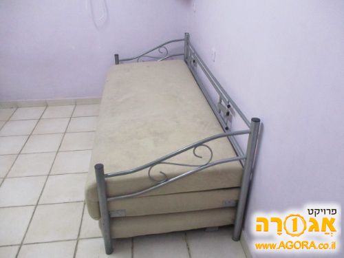 מיטת היירייזר כפולה+ארגז מצעים