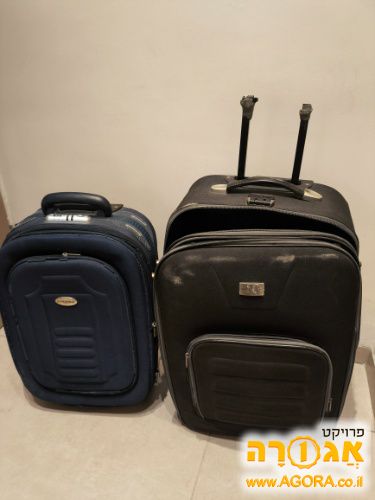 מזוודות ישנות