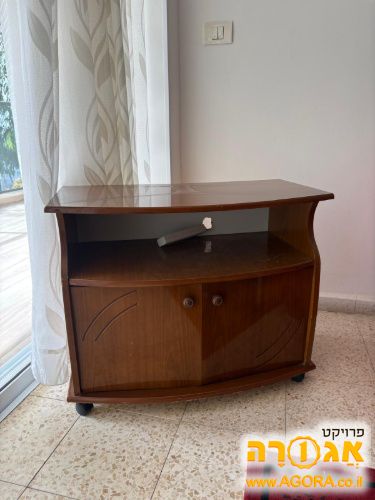 שידת טלוויזיה