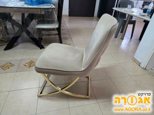 כסאות פינת אוכל