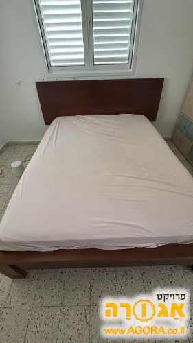 מיטה זוגית