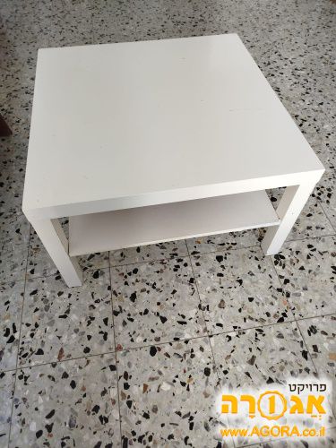 שולחן