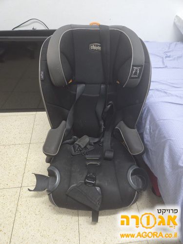 כסא תינוק לרכב