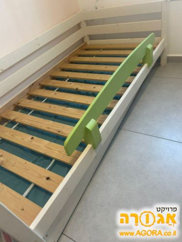 מיטת יחיד+חבר