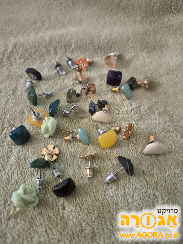 עגילים צמודים