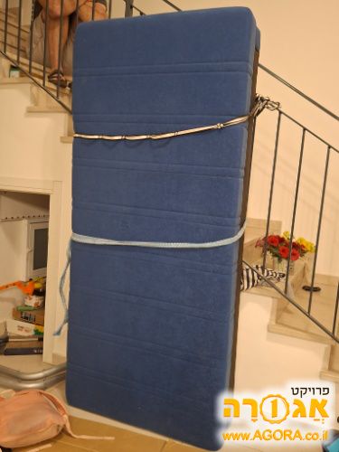 מיטת יחיד