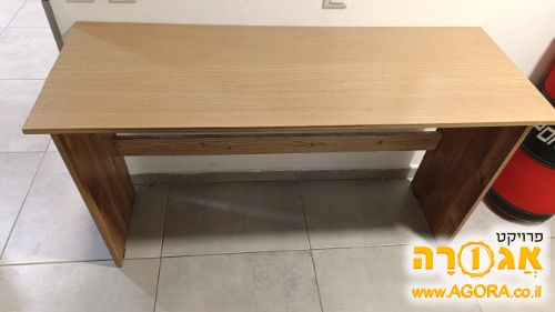 שולחן כתיבה