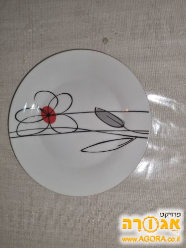 סט צלחות 18 חלקים חדש