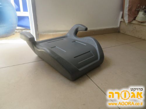 בוסטר ישיבה לרכב