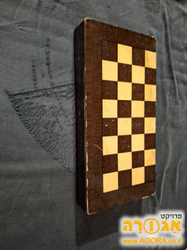 לוח שש בש