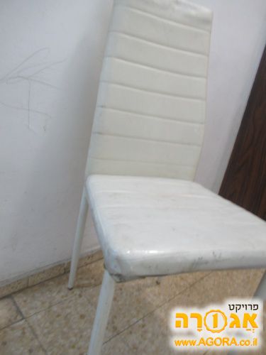 כסאות דמוי עור רגלי ברזל