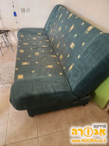 מיטת ספר נפתחת