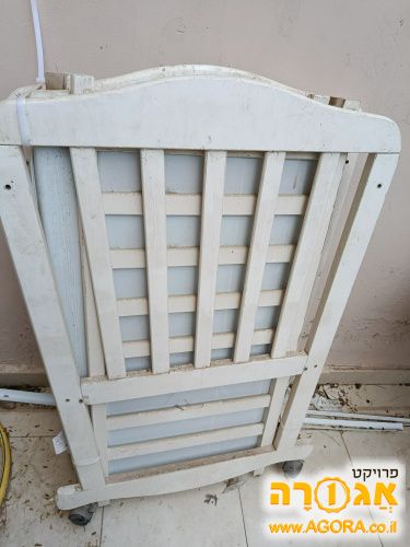 עריסה לתינוק