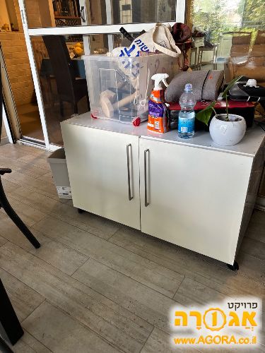 ארון