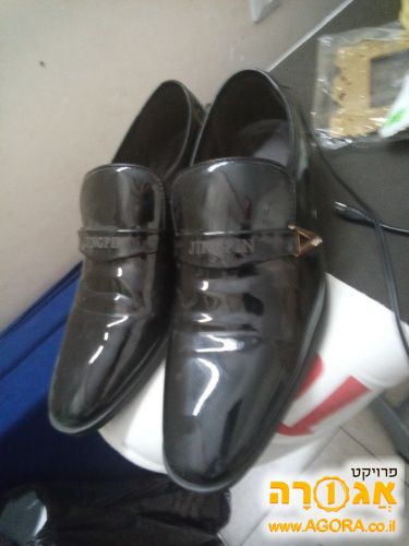 נעליים