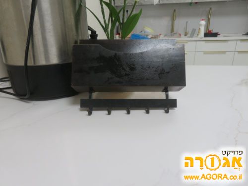 מתלה למפתחות