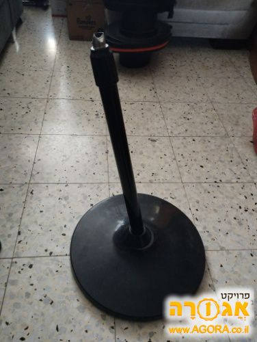 תושבת למאוור