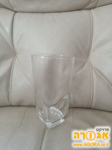 12 כוסות זכוכית גבוהים