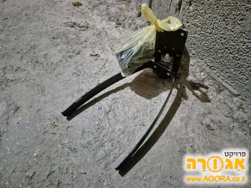 מעמד לממיר לקיר