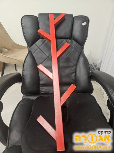 מתלה בגדים